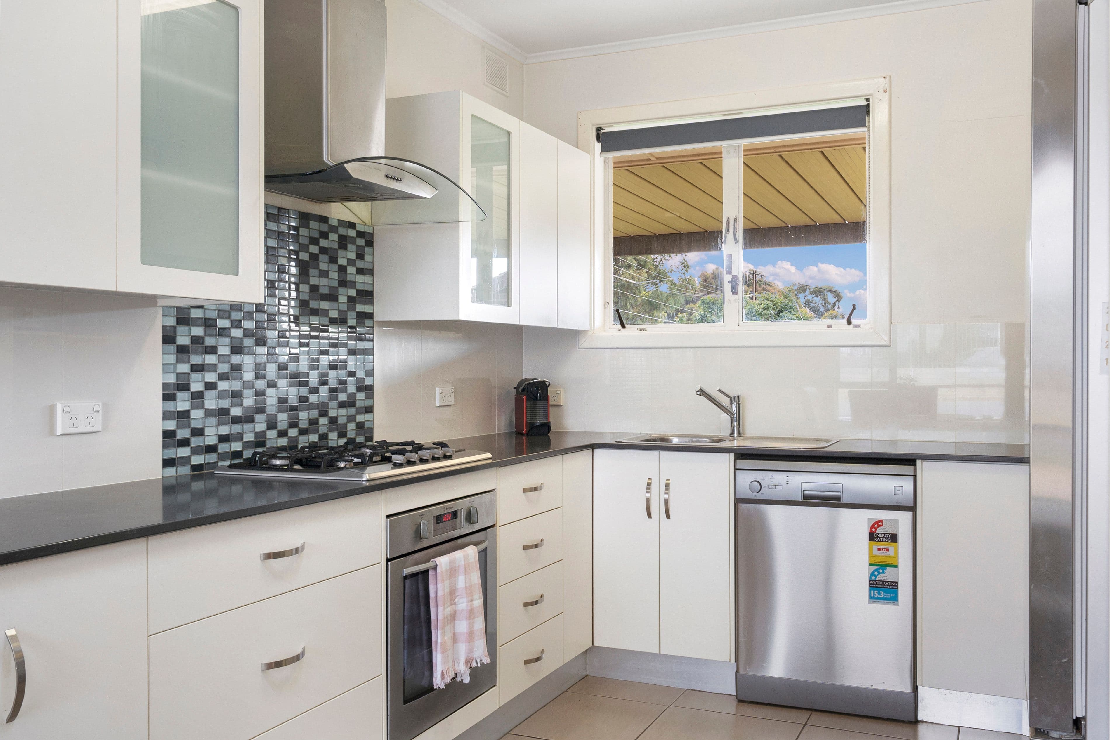 15 Bertana Road, Para Hills West SA 5096, Para Hills West - Thumbnail 7