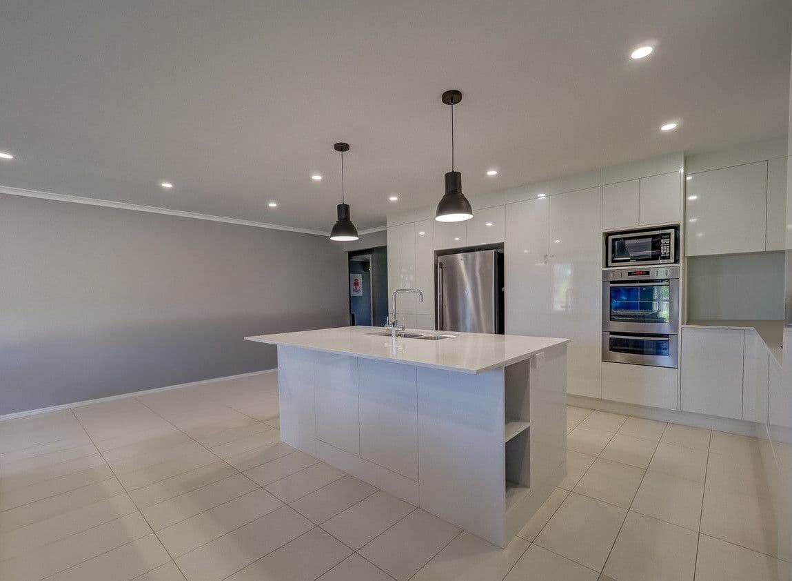 19 Marlin Street, Kawungan QLD 4655, Kawungan - Thumbnail 2