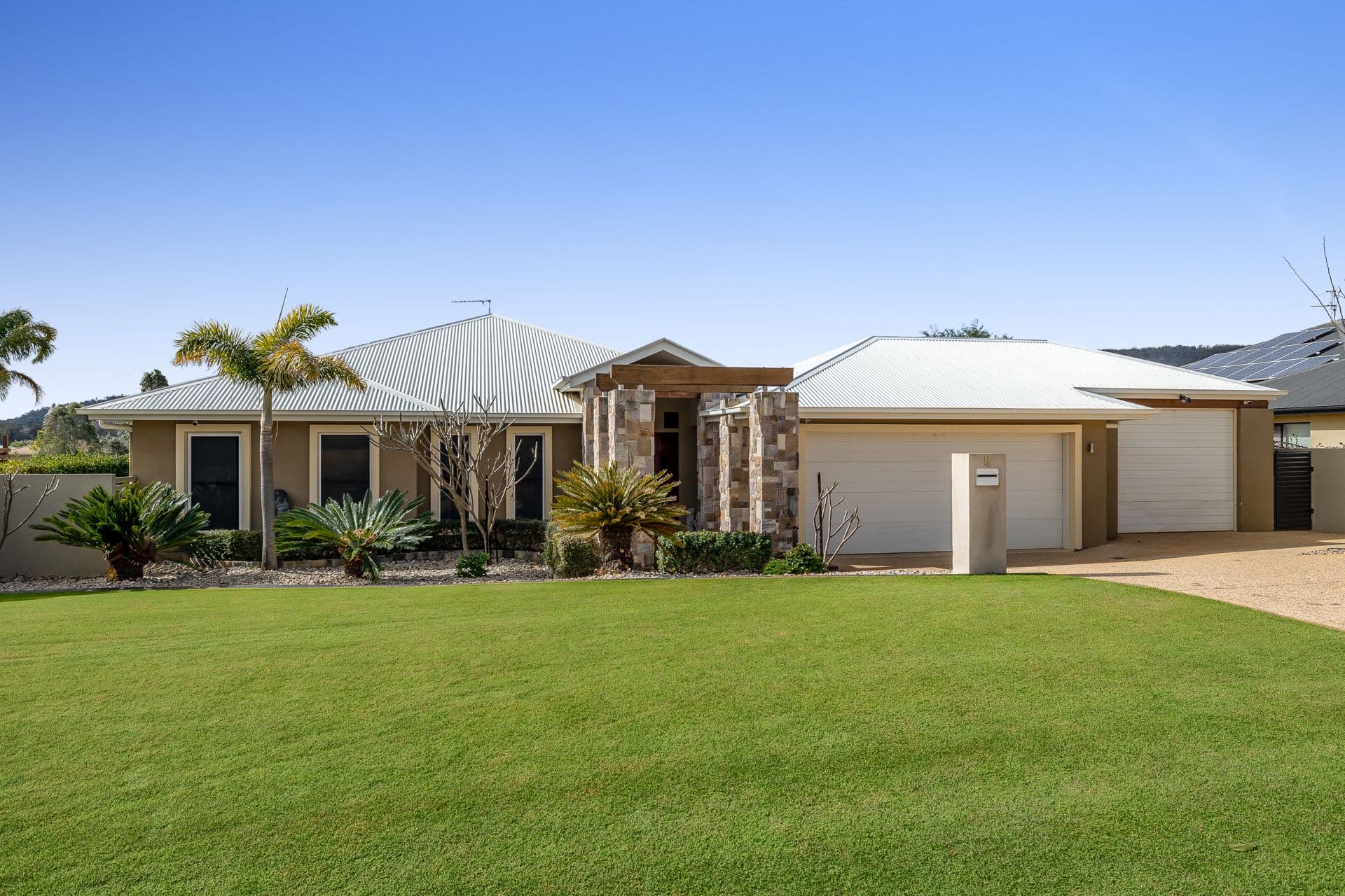8 Tennyson Court, Westbrook QLD 4350, Westbrook - Thumbnail 2