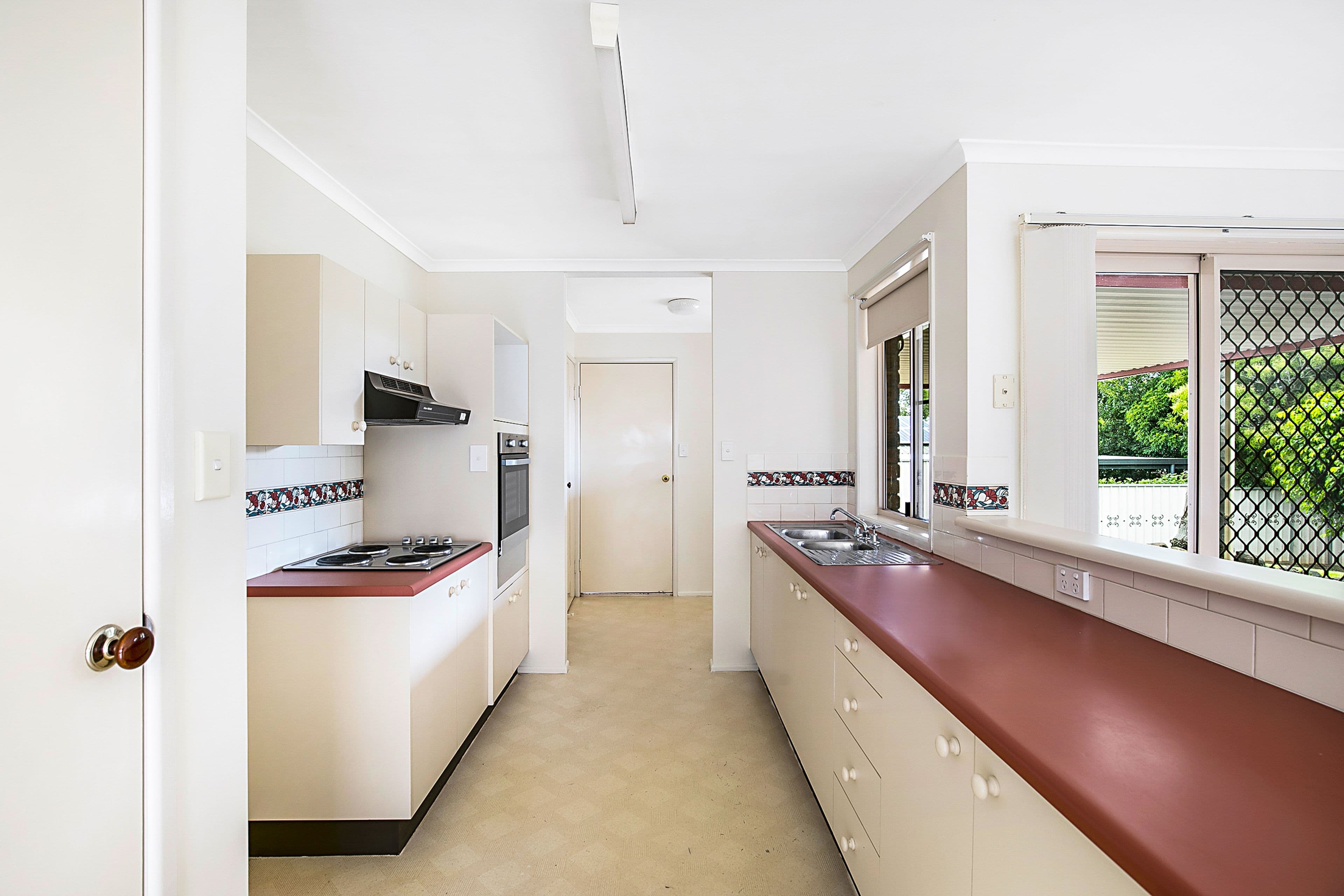 15 Evergreen Court, Glenvale QLD 4350, Glenvale - Thumbnail 4