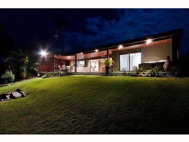 21 Savoy Drive, BROADBEACH WATERS QLD 4218, Broadbeach Waters - Thumbnail 7