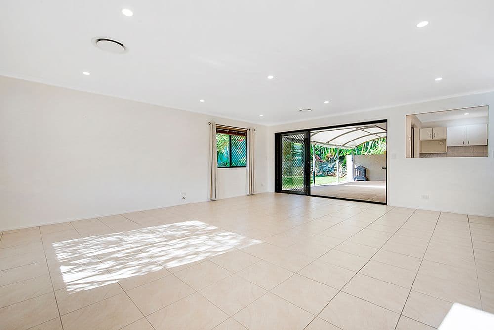 6 Whitehead Drive, Burleigh Waters QLD 4220, Burleigh Waters - Image 1