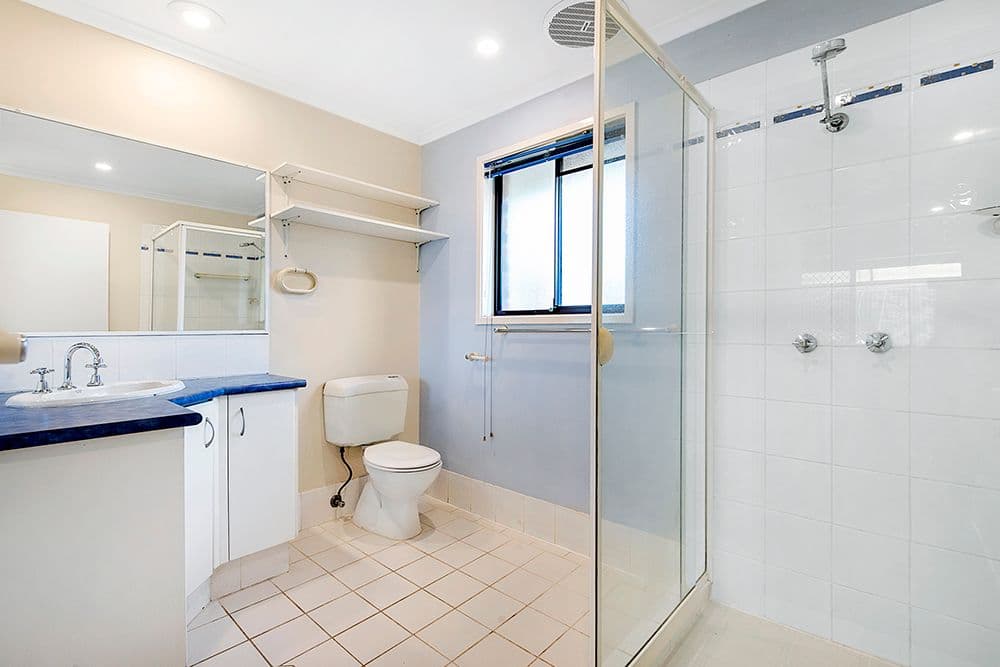 6 Whitehead Drive, Burleigh Waters QLD 4220, Burleigh Waters - Thumbnail 5