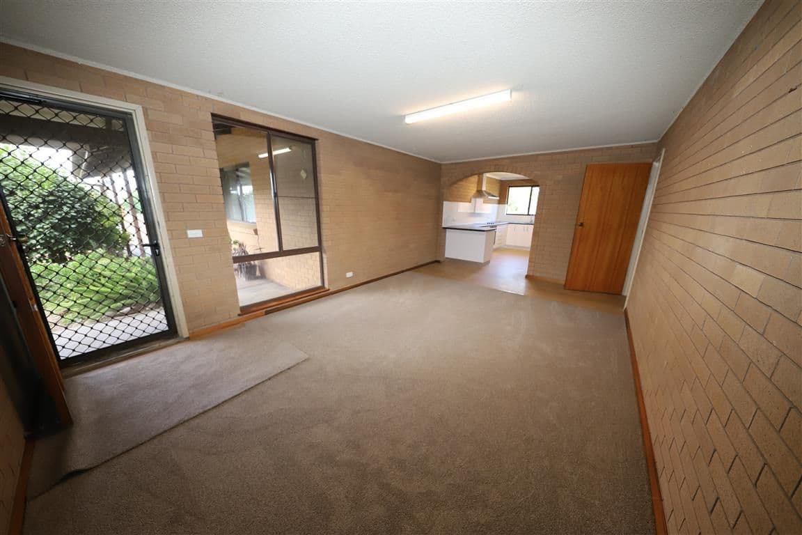 7 Mangaroo Avenue, Tumut NSW 2720, Tumut - Thumbnail 2