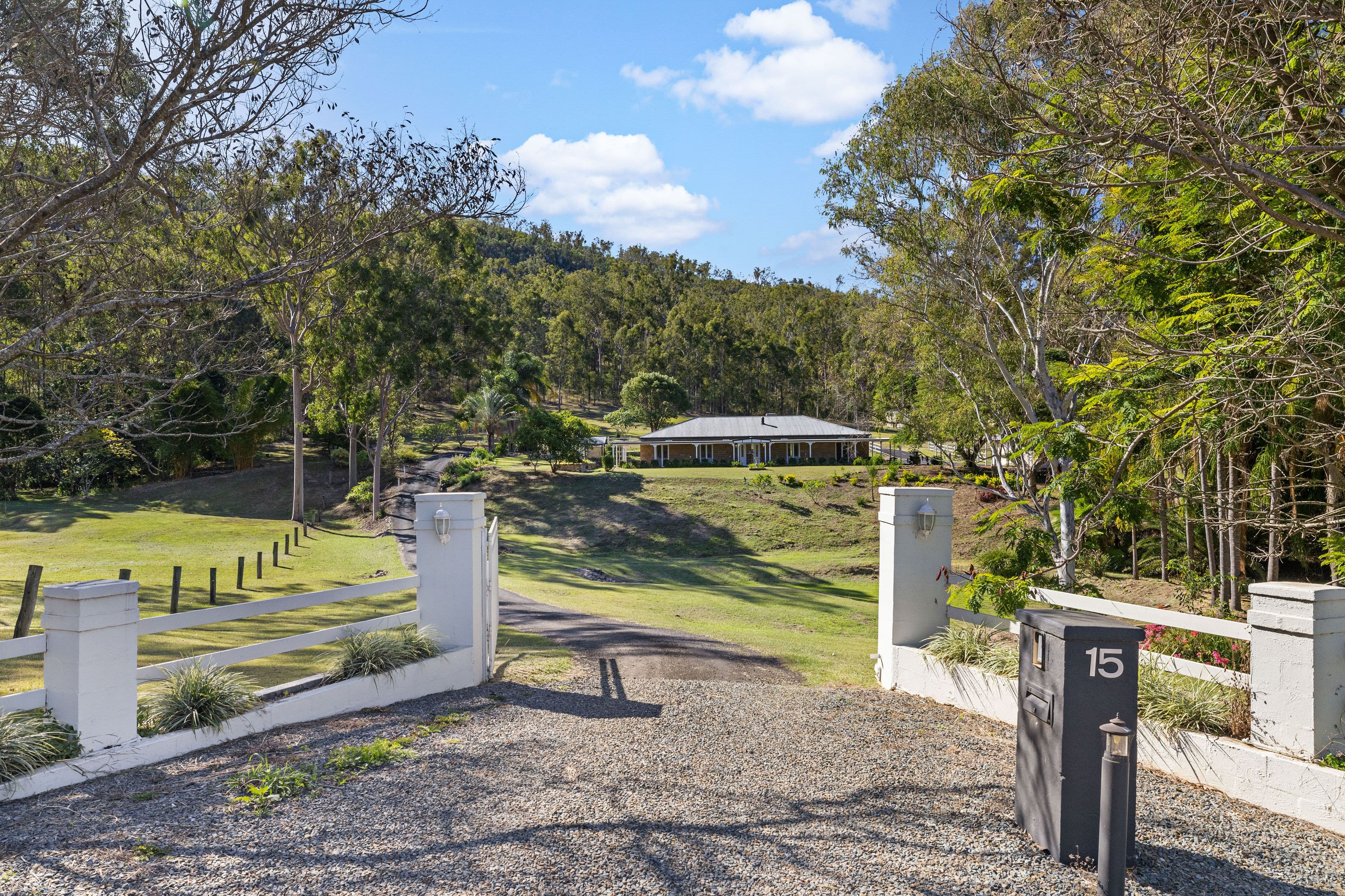 15 Chaille Road, Esk QLD 4312, Esk - Thumbnail 2