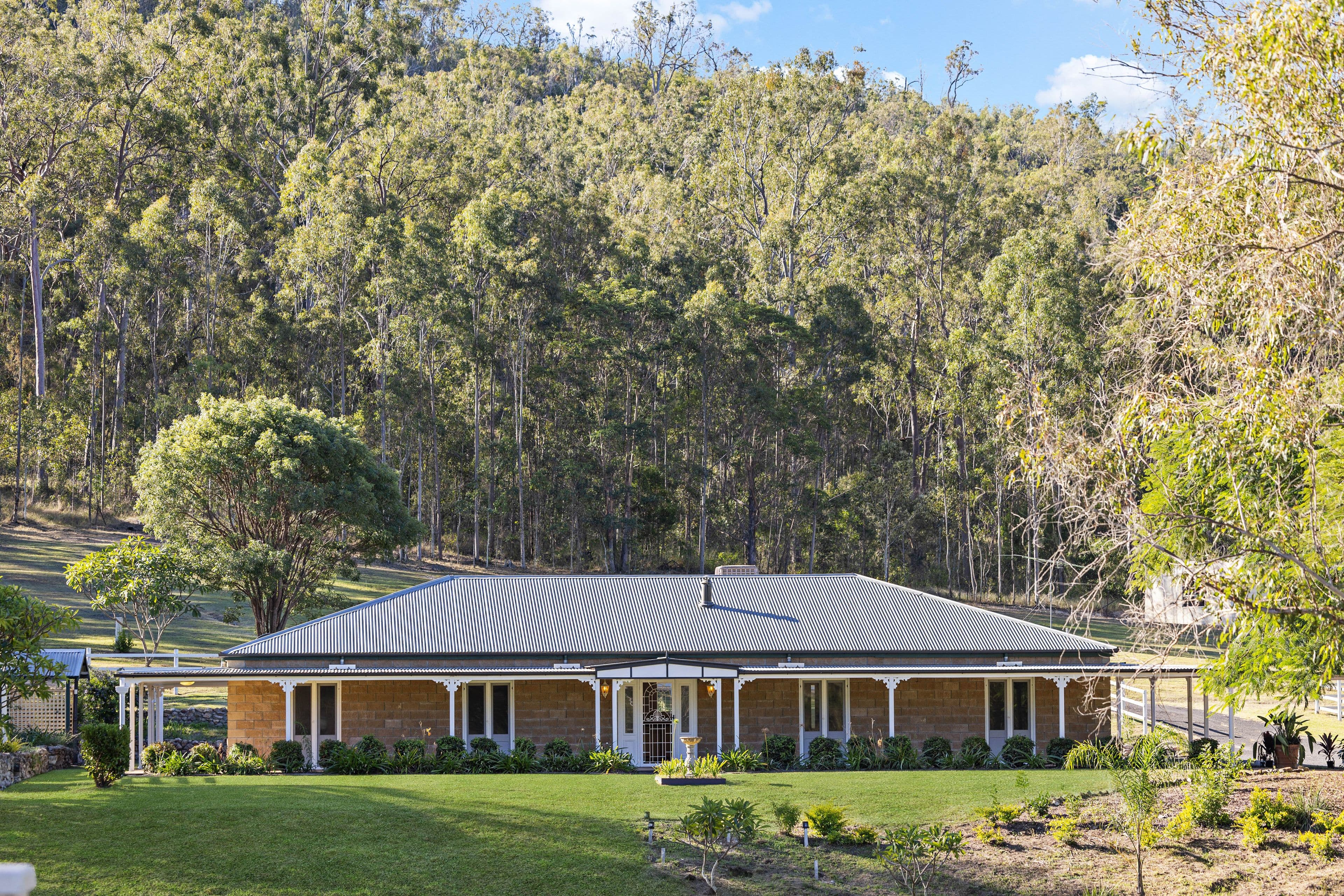 15 Chaille Road, Esk QLD 4312, Esk - Thumbnail 4