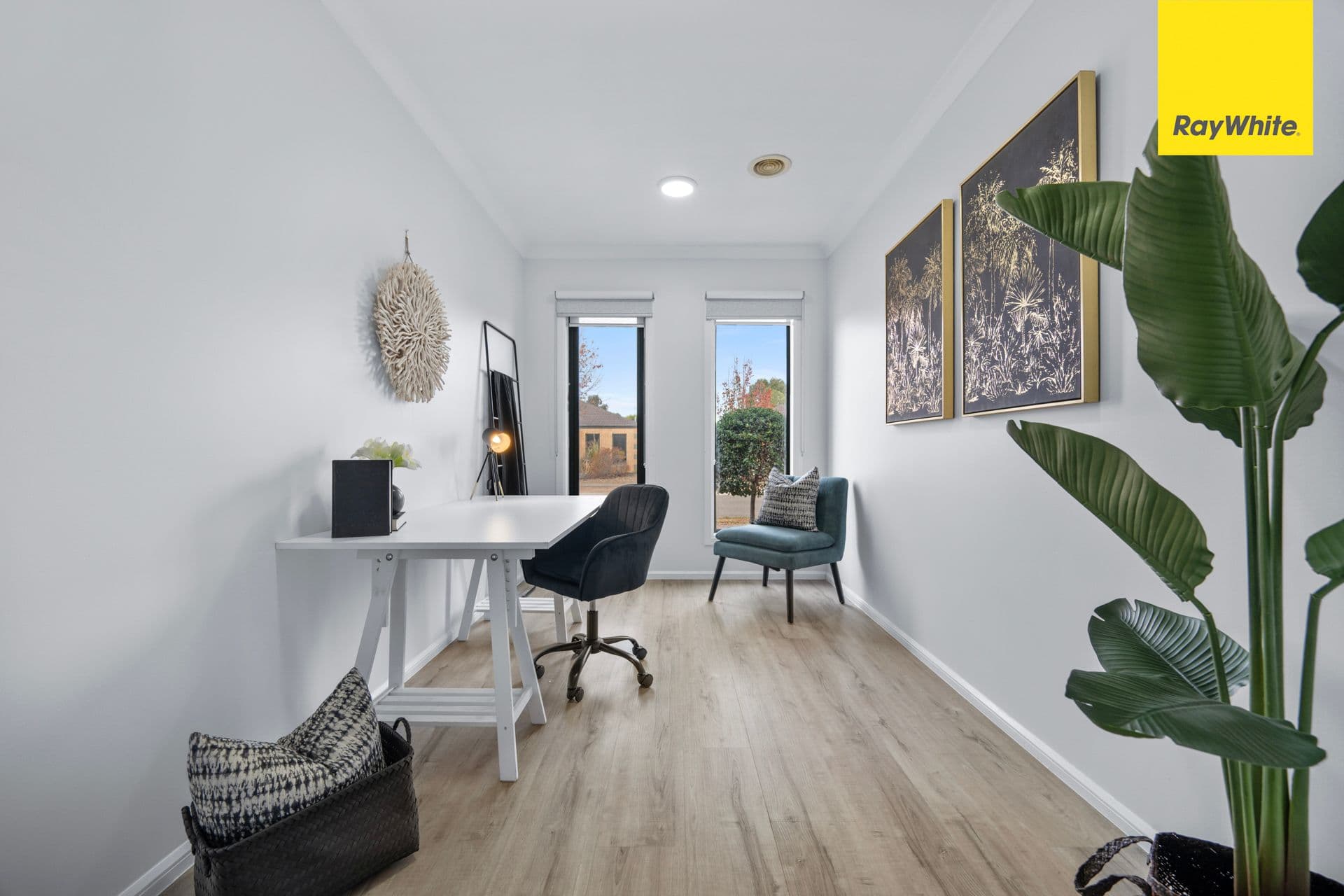 8 Parris Avenue, HARKNESS VIC 3337, Harkness - Thumbnail 2