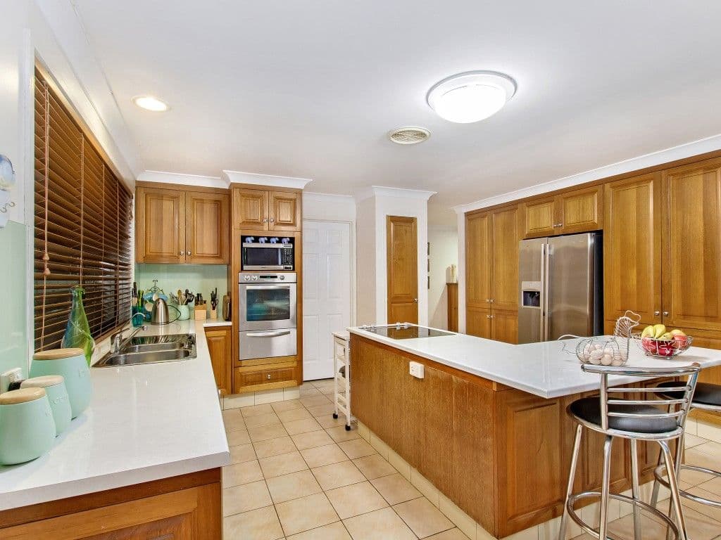 31 Clarence Drive, Helensvale QLD 4212, Helensvale - Thumbnail 5