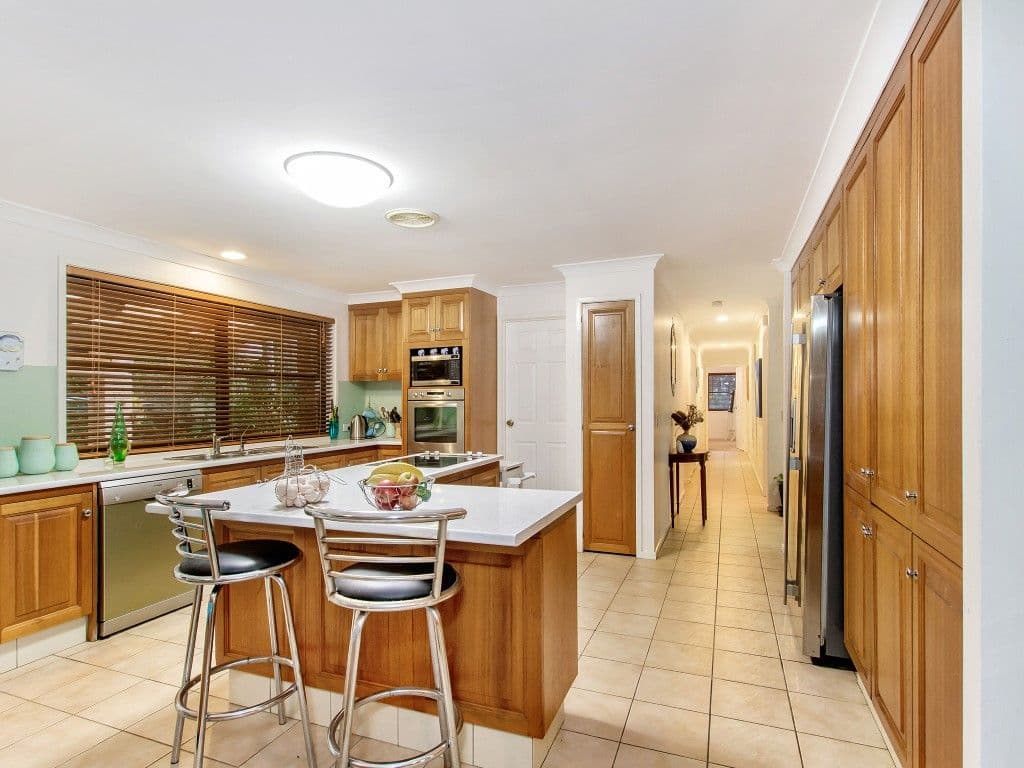31 Clarence Drive, Helensvale QLD 4212, Helensvale - Thumbnail 6
