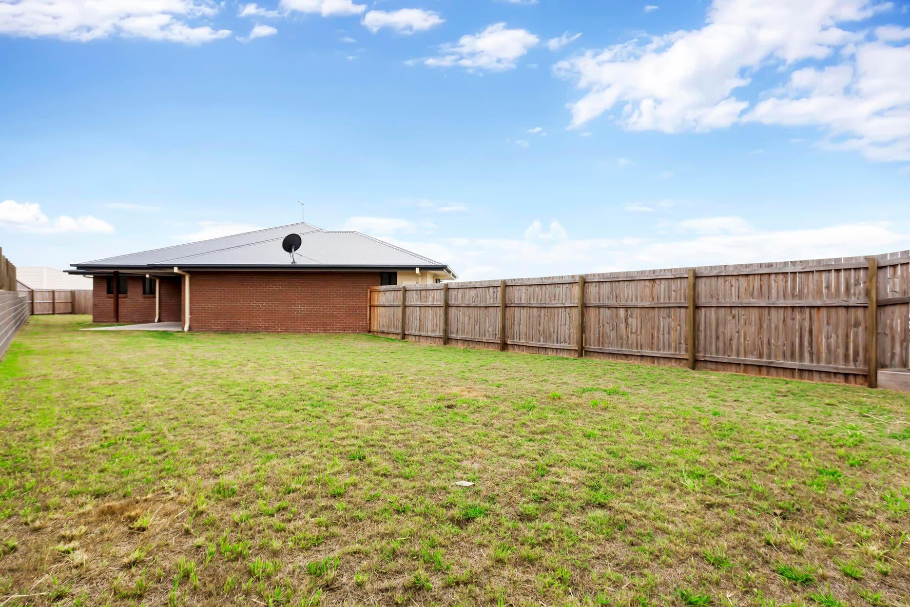 11 Mieka Crescent, Pimpama QLD 4209, Pimpama - Thumbnail 5