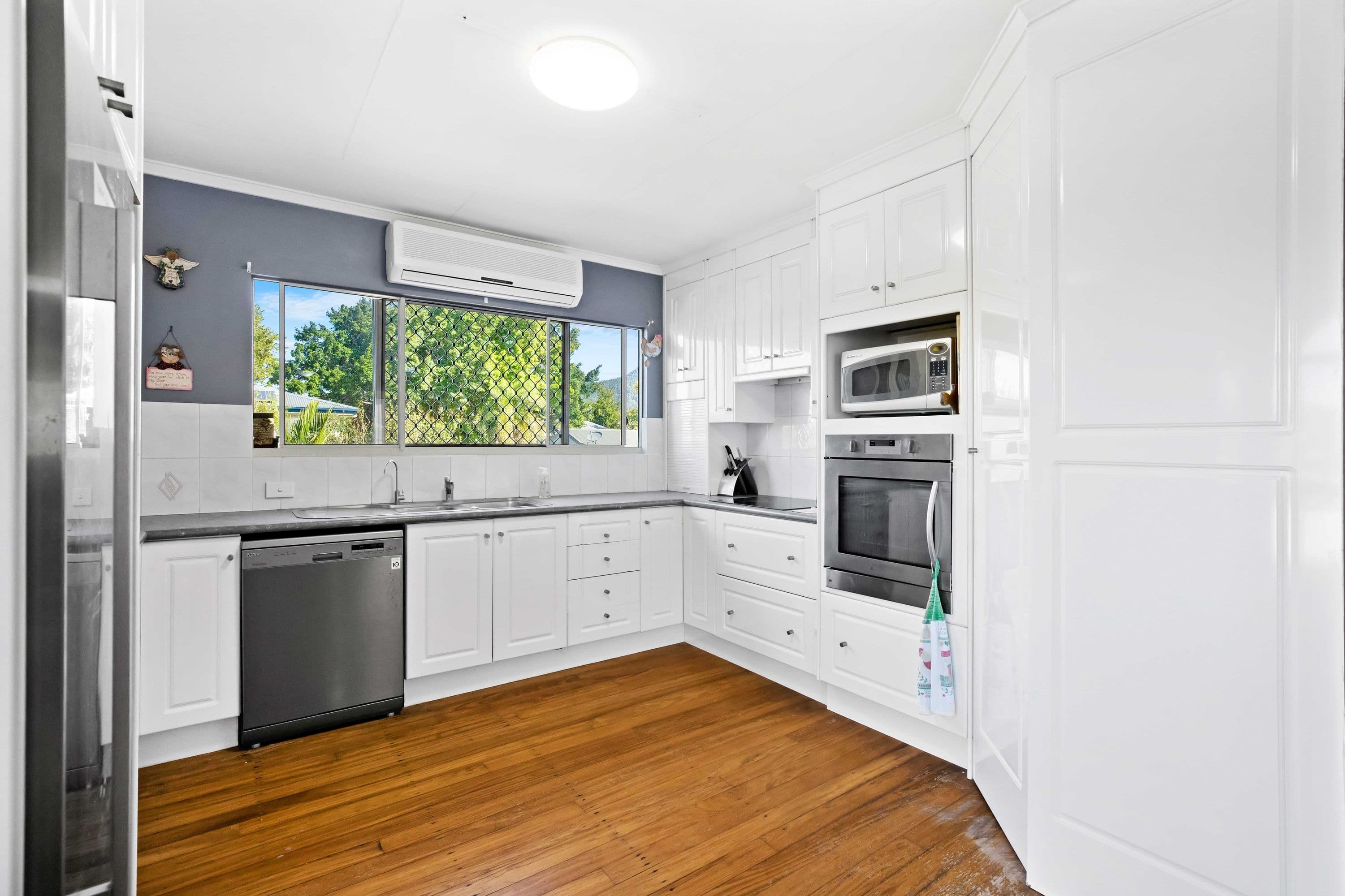 1 Mansfield Street, Earlville, QLD 4870, Earlville - Thumbnail 4