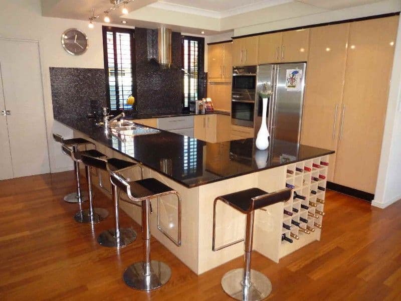 16 Torquay Place, ARUNDEL QLD 4214, Arundel - Thumbnail 2