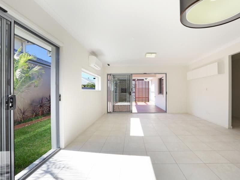 31 Marmont Street, Pelican Waters QLD 4551, Pelican Waters - Thumbnail 7