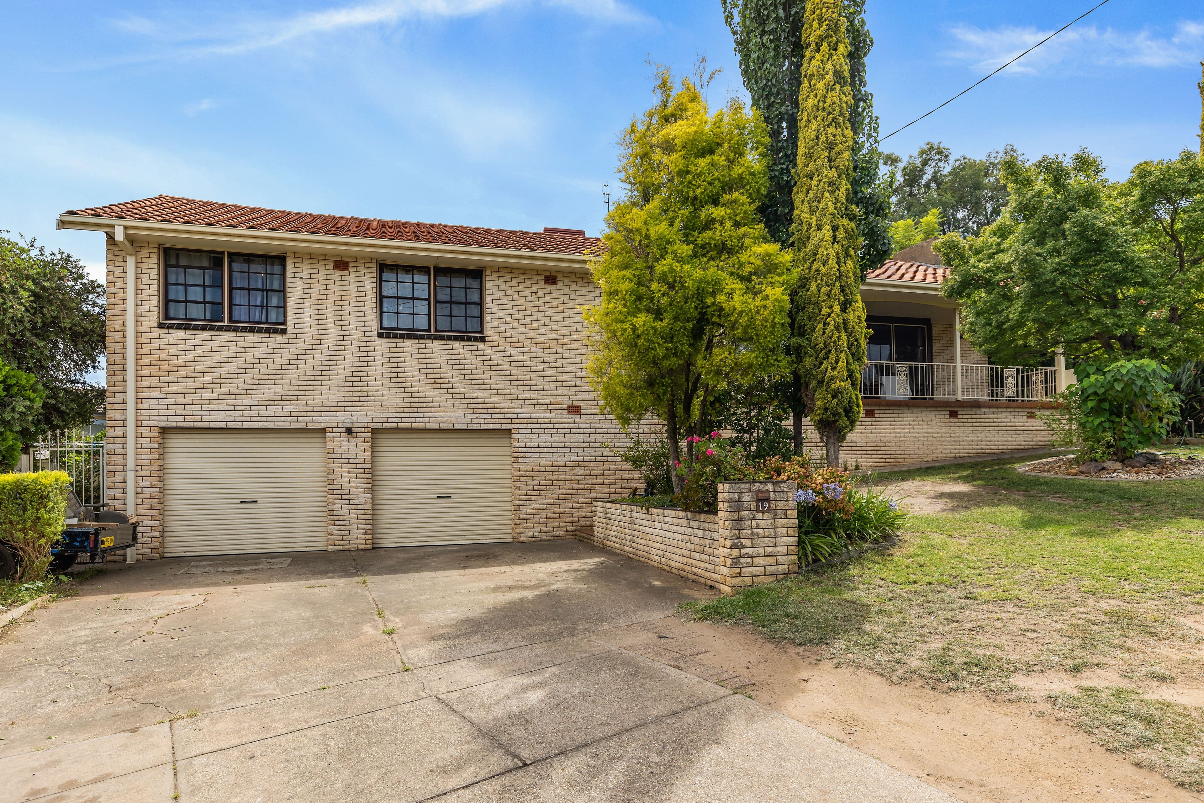 19 Churchill Avenue, Kooringal NSW 2650, Kooringal - Image 1