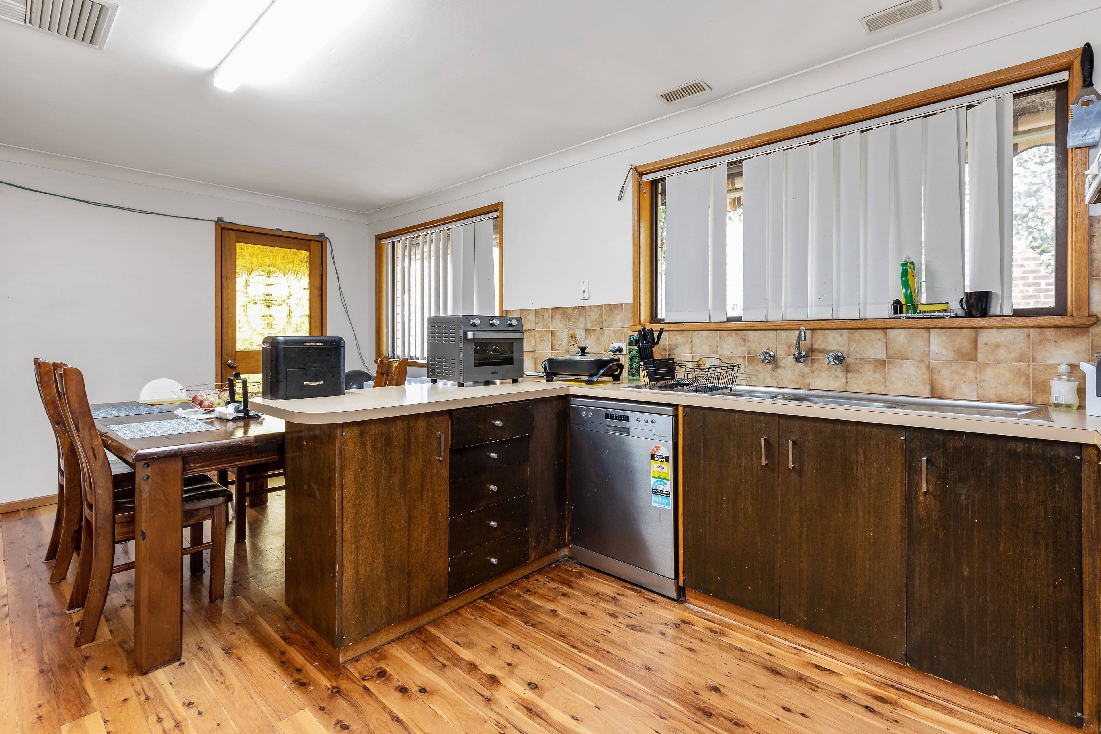 19 Churchill Avenue, Kooringal NSW 2650, Kooringal - Thumbnail 4