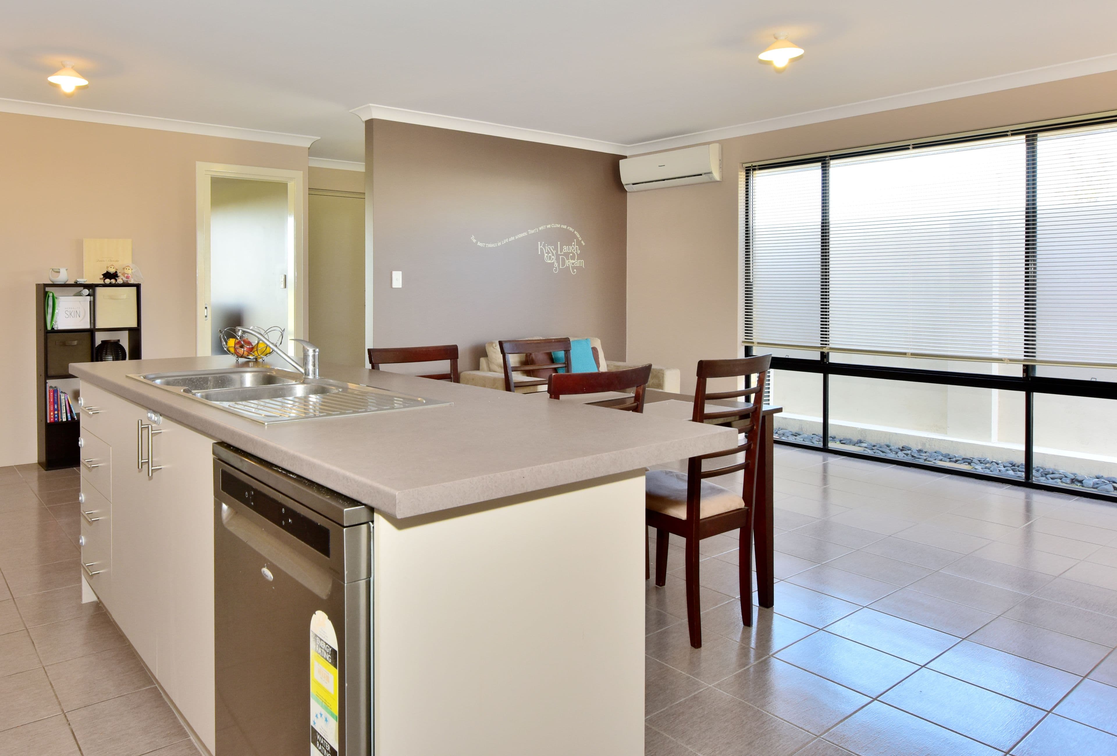 18 Maffina Parade, Ellenbrook WA 6069, Ellenbrook - Thumbnail 6
