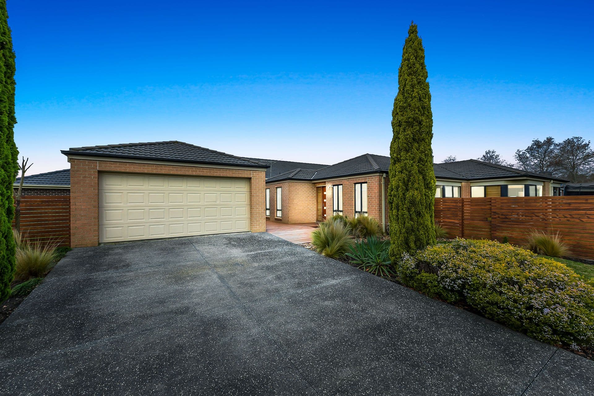 30 Masterton Place, Cranbourne East VIC 3977, Cranbourne East - Image 1