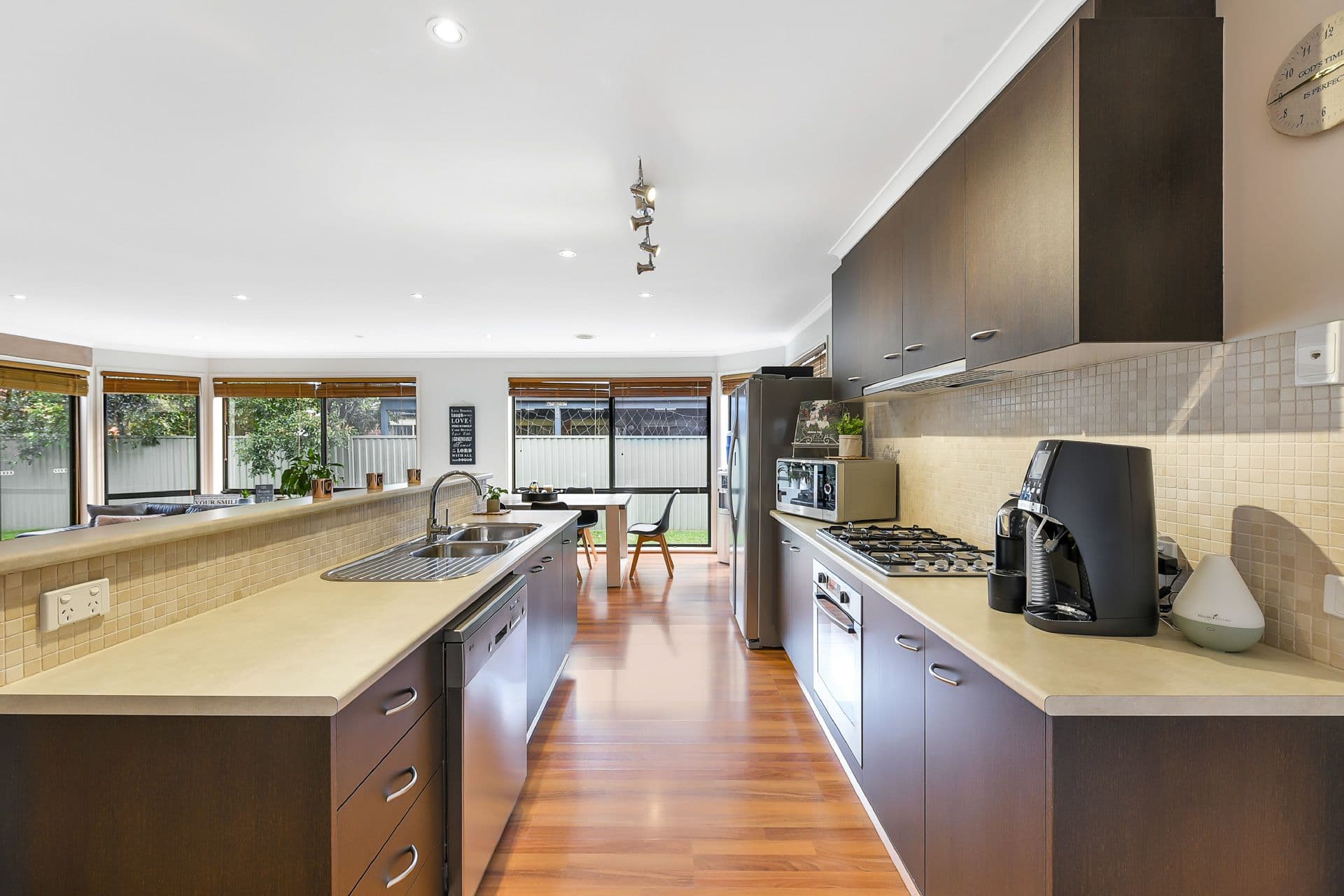 30 Masterton Place, Cranbourne East VIC 3977, Cranbourne East - Thumbnail 6