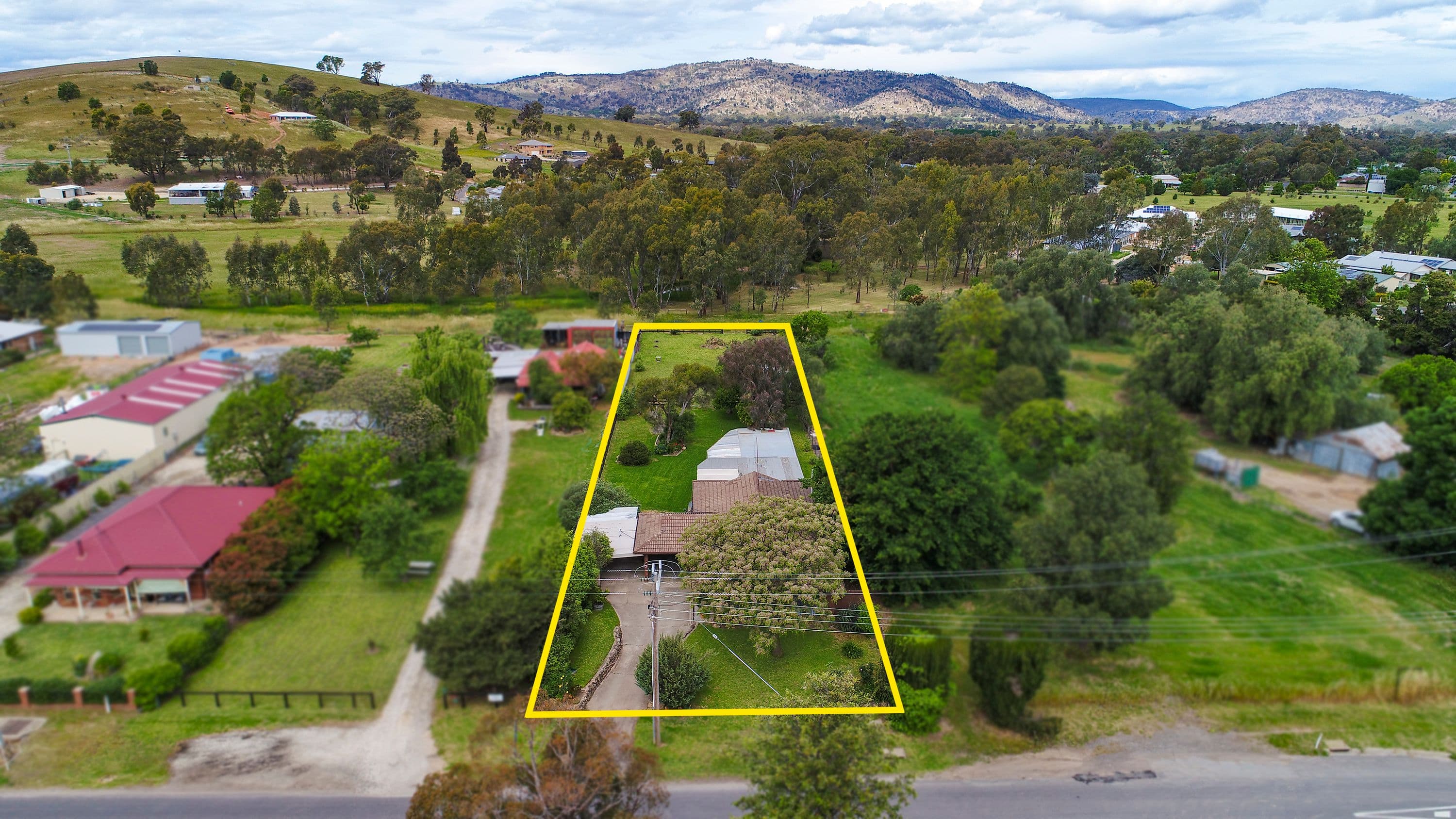 8 Longwood Road, Avenel VIC 3664, Avenel - Thumbnail 2