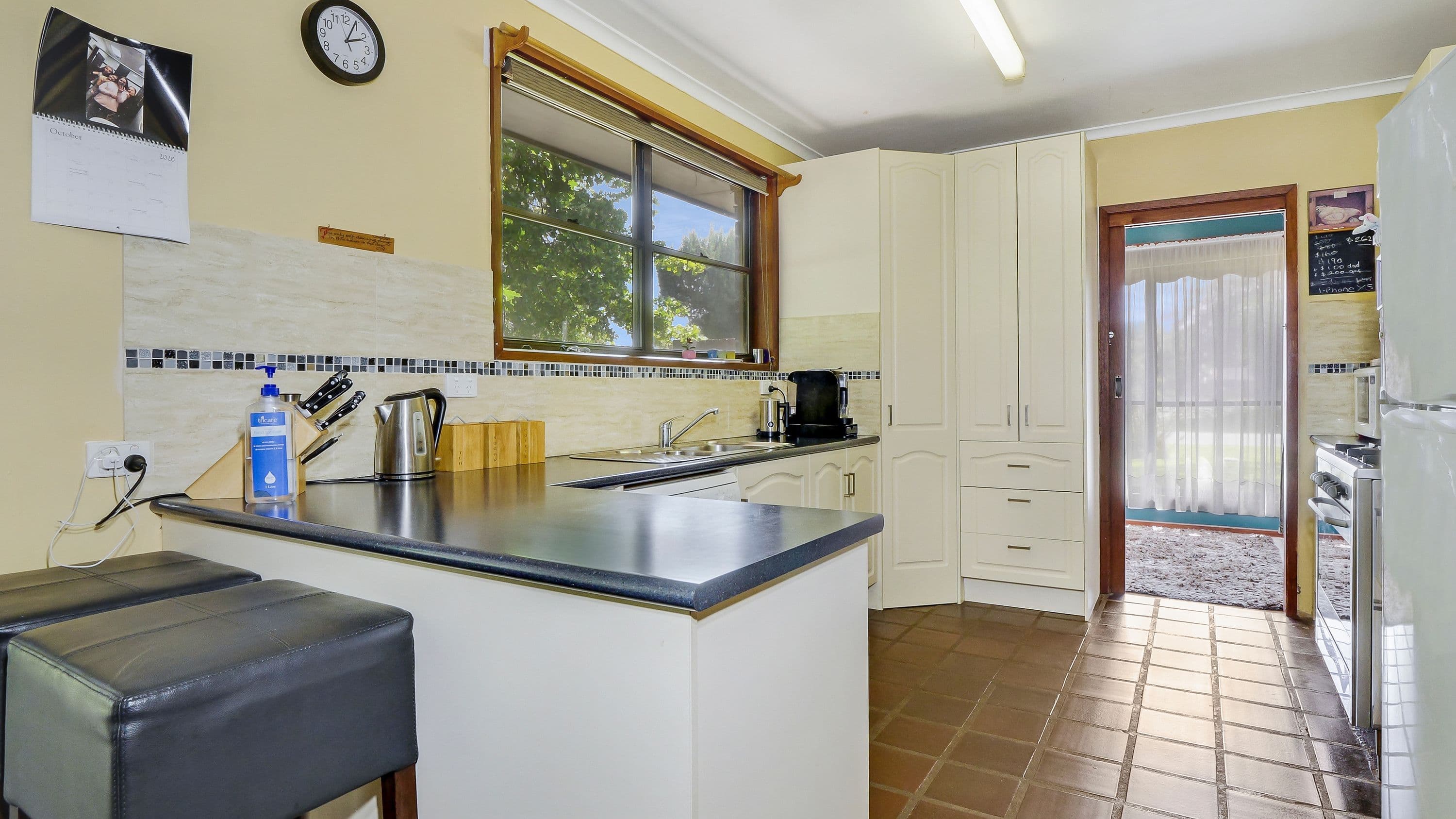 8 Longwood Road, Avenel VIC 3664, Avenel - Thumbnail 5