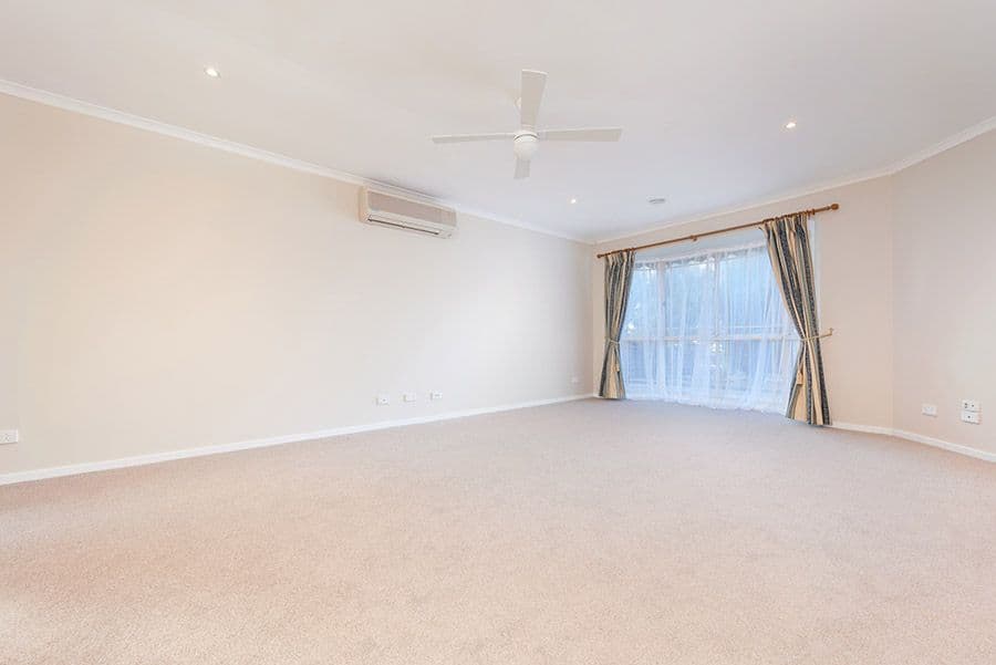 21 Cashmore Place, Roxburgh Park VIC 3064, Roxburgh Park - Thumbnail 4