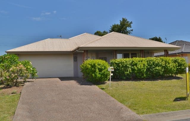 6 Heights Road, BEERWAH QLD 4519, Beerwah - Image 1
