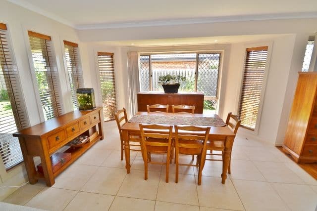 6 Heights Road, BEERWAH QLD 4519, Beerwah - Thumbnail 6