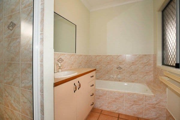 9 Clarence Court, KIRWAN QLD 4817, Kirwan - Thumbnail 5