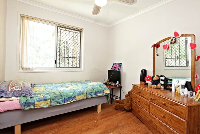 19 Kennedy Drive, REDBANK PLAINS QLD 4301, Redbank Plains - Thumbnail 7
