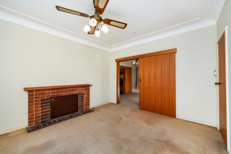 16 Fraser Avenue, EASTGARDENS NSW 2036, Eastgardens - Thumbnail 3