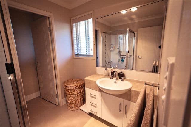 53 Smythe Drive, HIGHFIELDS QLD 4352, Highfields - Thumbnail 7
