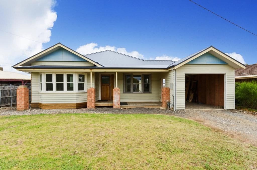 20 Rennie Street, LARA VIC 3212, Lara - Image 1