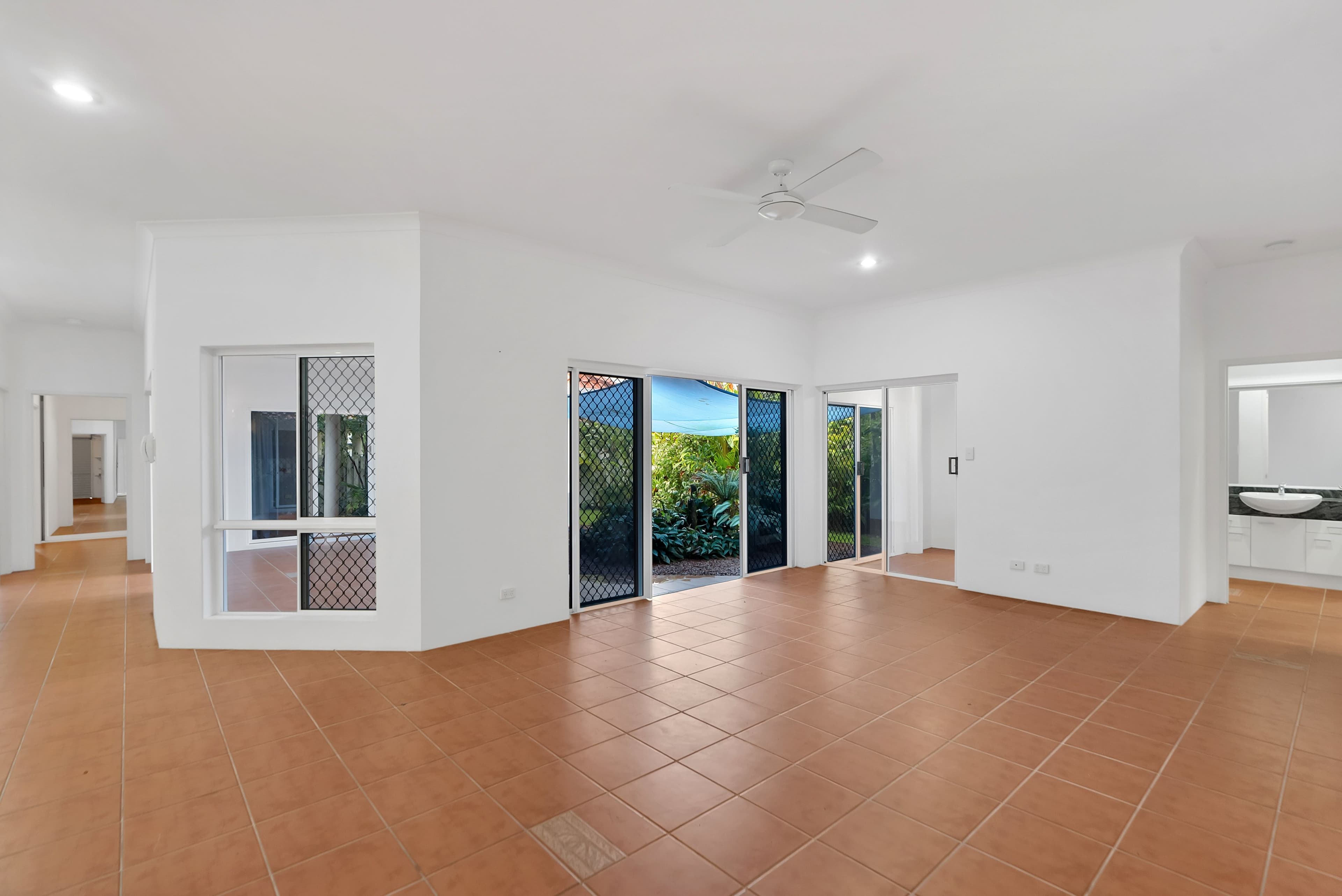 30 Lily Court, Kewarra Beach QLD 4879, Kewarra Beach - Thumbnail 2
