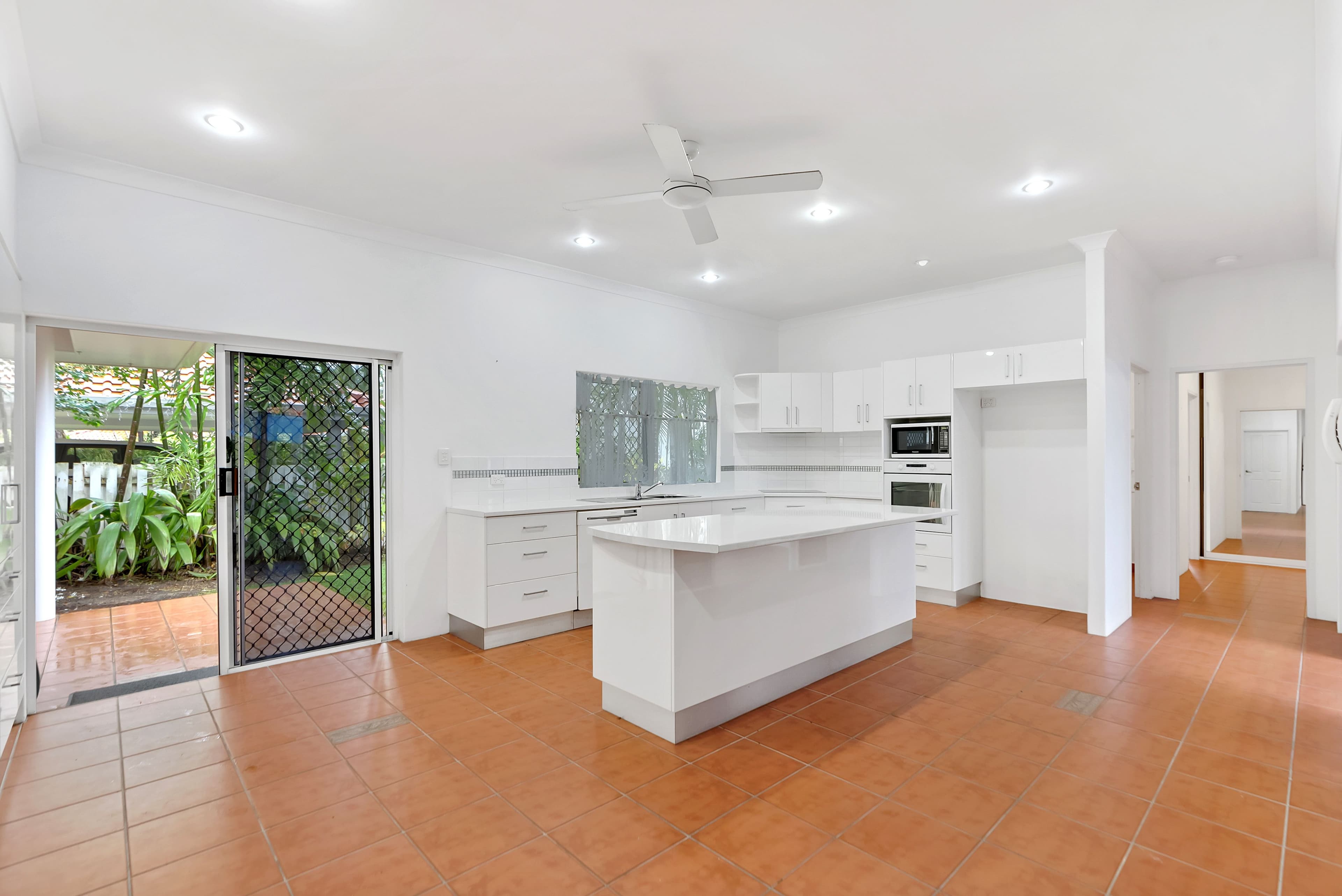30 Lily Court, Kewarra Beach QLD 4879, Kewarra Beach - Thumbnail 3