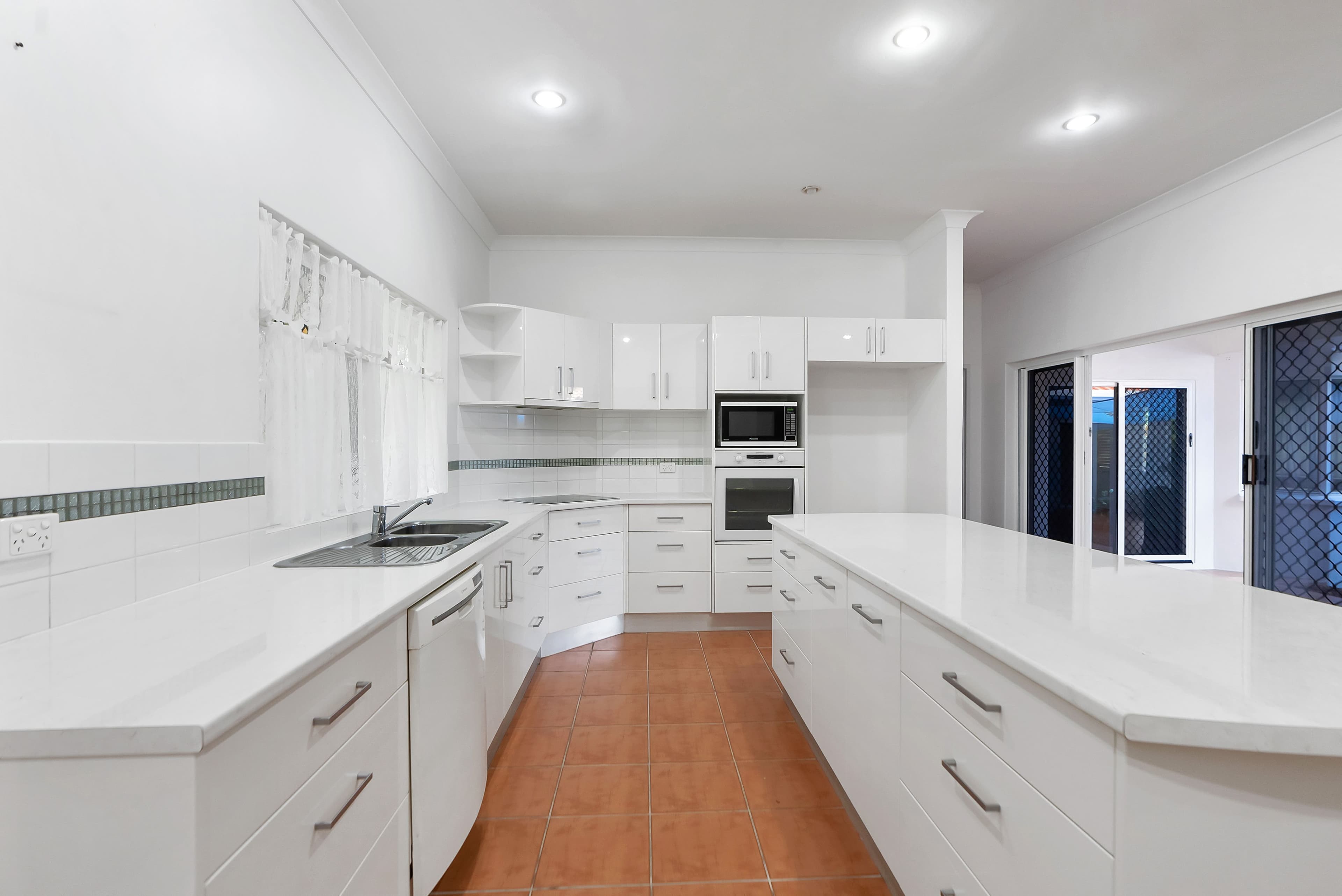 30 Lily Court, Kewarra Beach QLD 4879, Kewarra Beach - Thumbnail 4