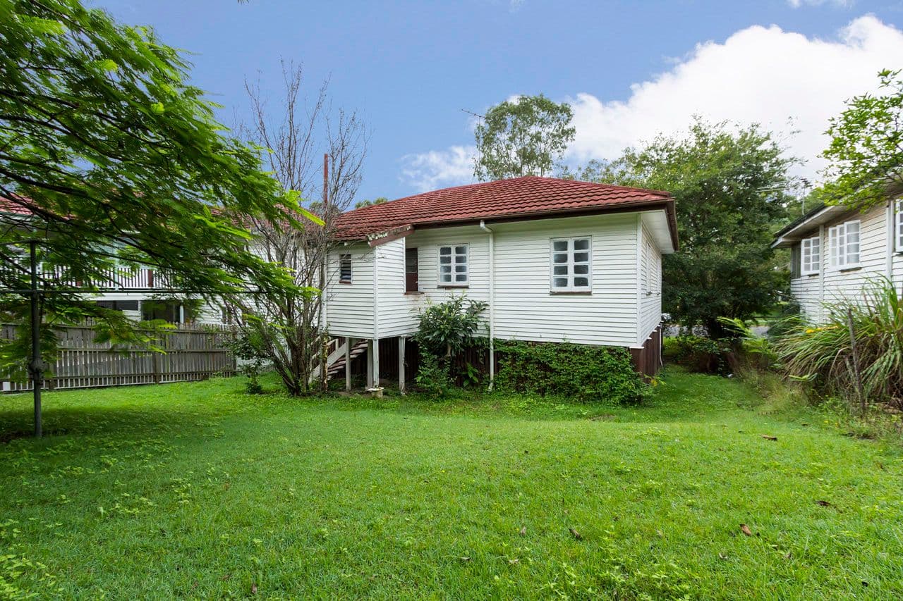 5 Empress Terrace, BARDON QLD 4065, Bardon - Thumbnail 2
