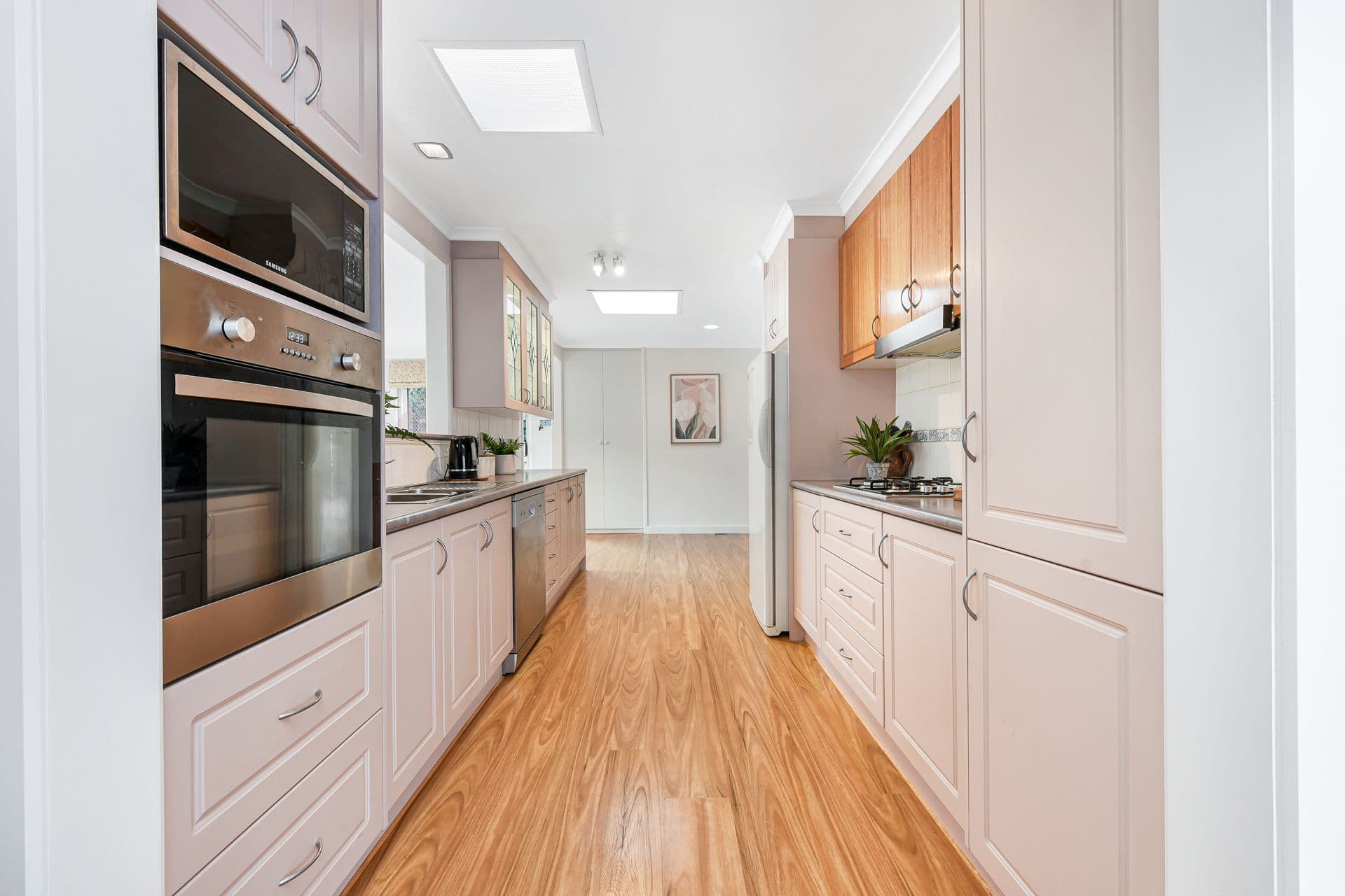 9 Greystoke Court, Berwick VIC 3806, Berwick - Thumbnail 8