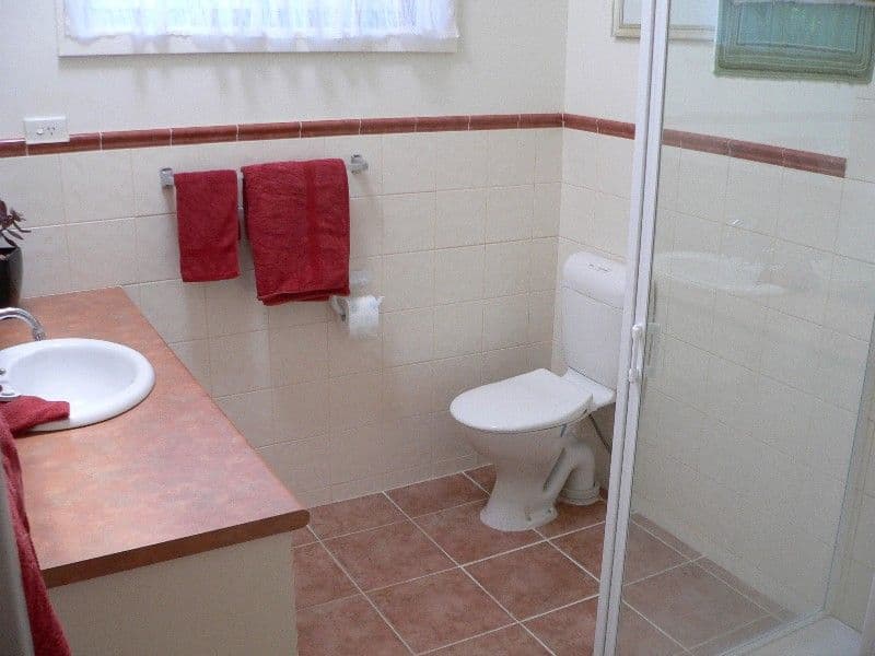 40 Cecil Street, BENALLA VIC 3672, Benalla - Thumbnail 3