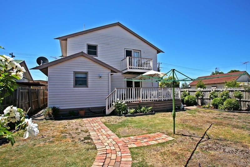 61 Roslyn Road, BELMONT VIC 3216, Belmont - Thumbnail 2