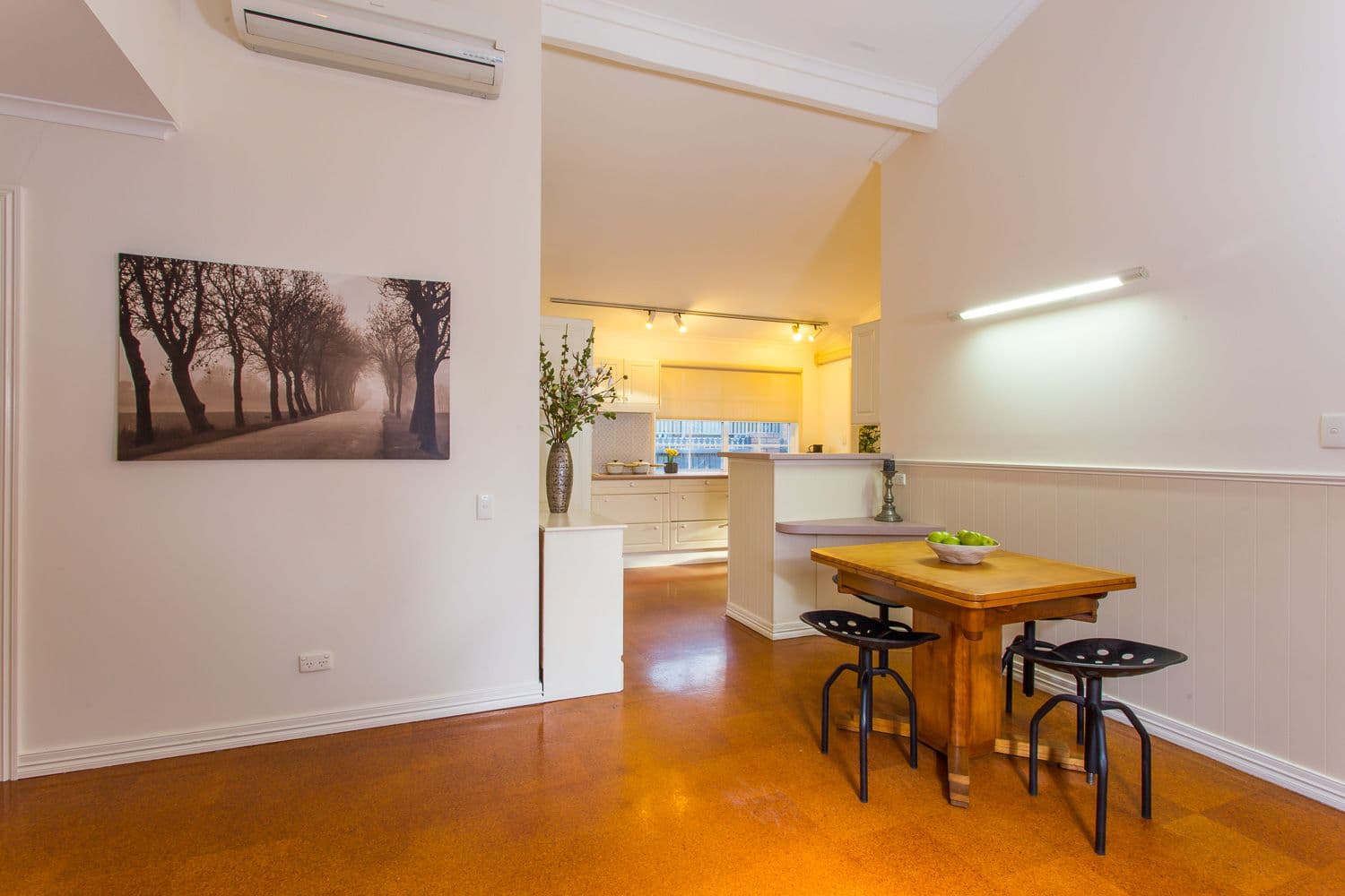 23 RINAVORE Street, Ferny Grove QLD 4055, Ferny Grove - Thumbnail 5