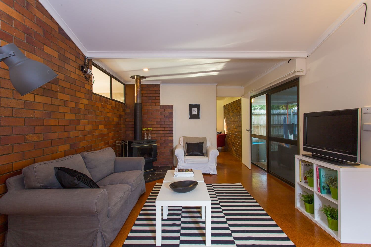 23 RINAVORE Street, Ferny Grove QLD 4055, Ferny Grove - Thumbnail 7