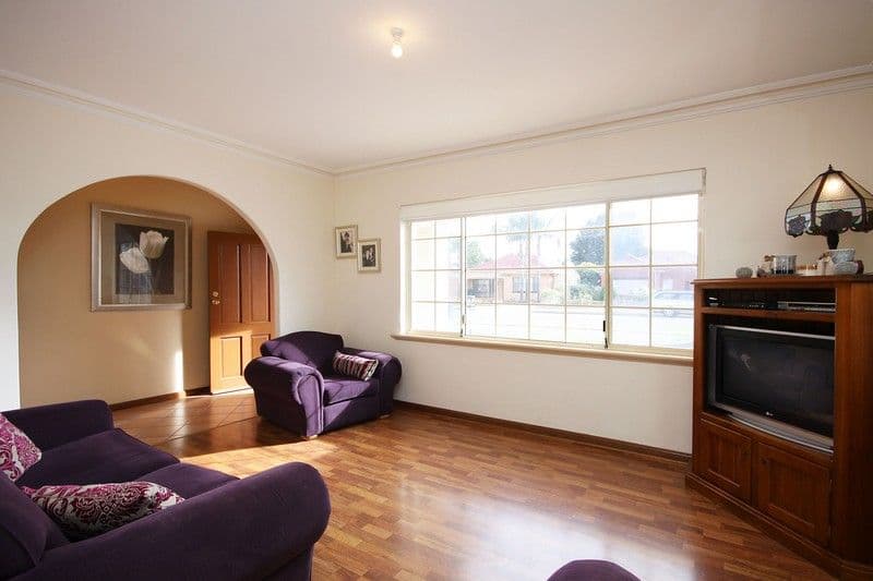 53 Collingwood Avenue, Flinders Park SA 5025, Flinders Park - Thumbnail 3