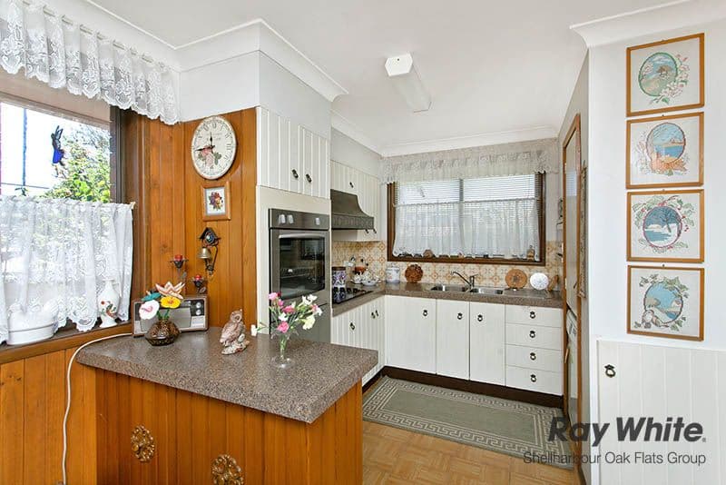 19 Hayes Avenue, MOUNT WARRIGAL NSW 2528, Mount Warrigal - Thumbnail 2
