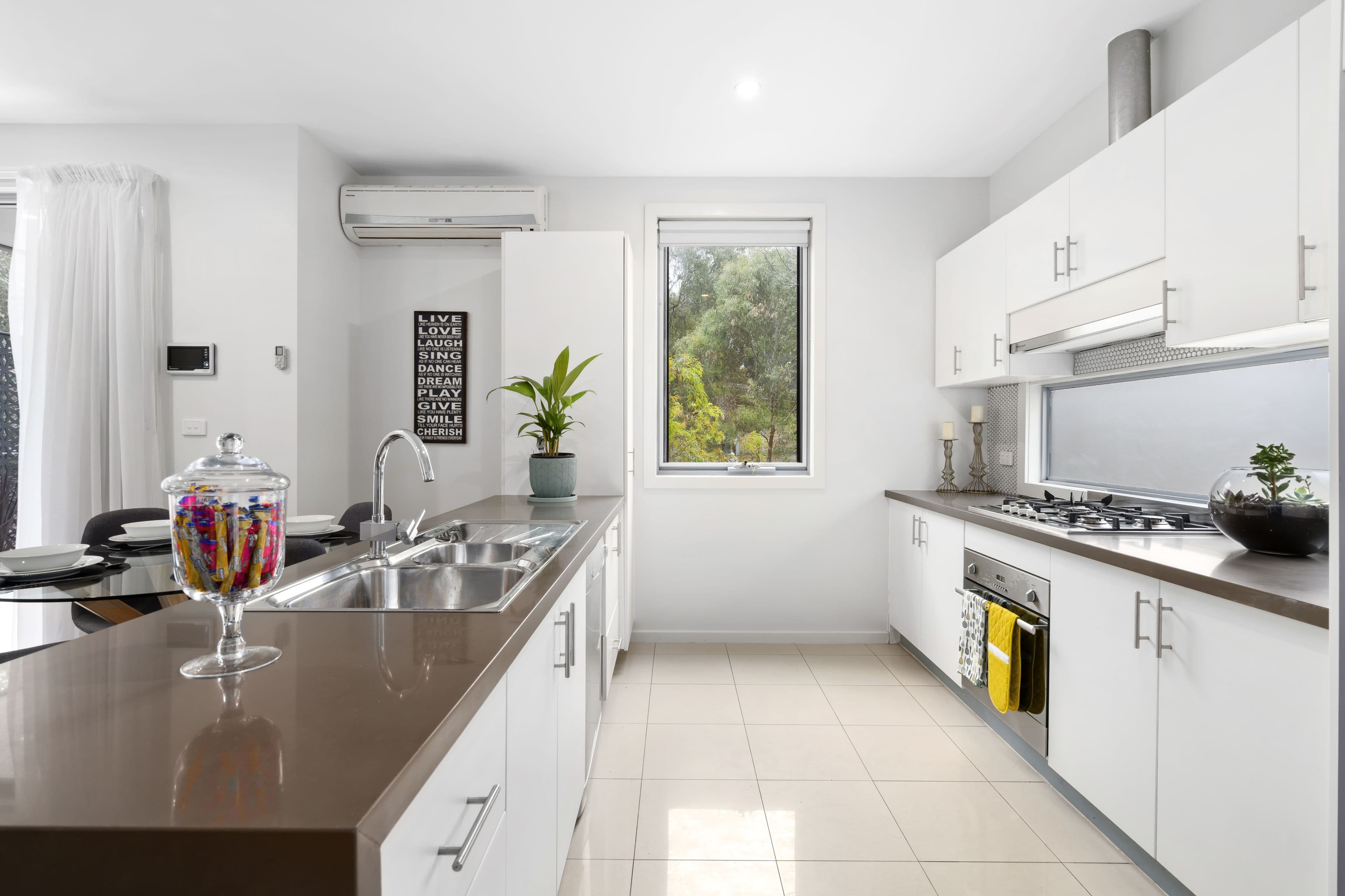 68 Diamond Creek Road, Greensborough VIC 3088, Greensborough - Thumbnail 6