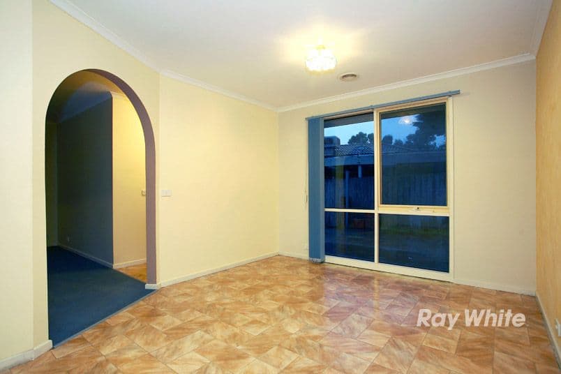 3 Lachlan Close, CRANBOURNE NORTH VIC 3977, Cranbourne North - Thumbnail 7