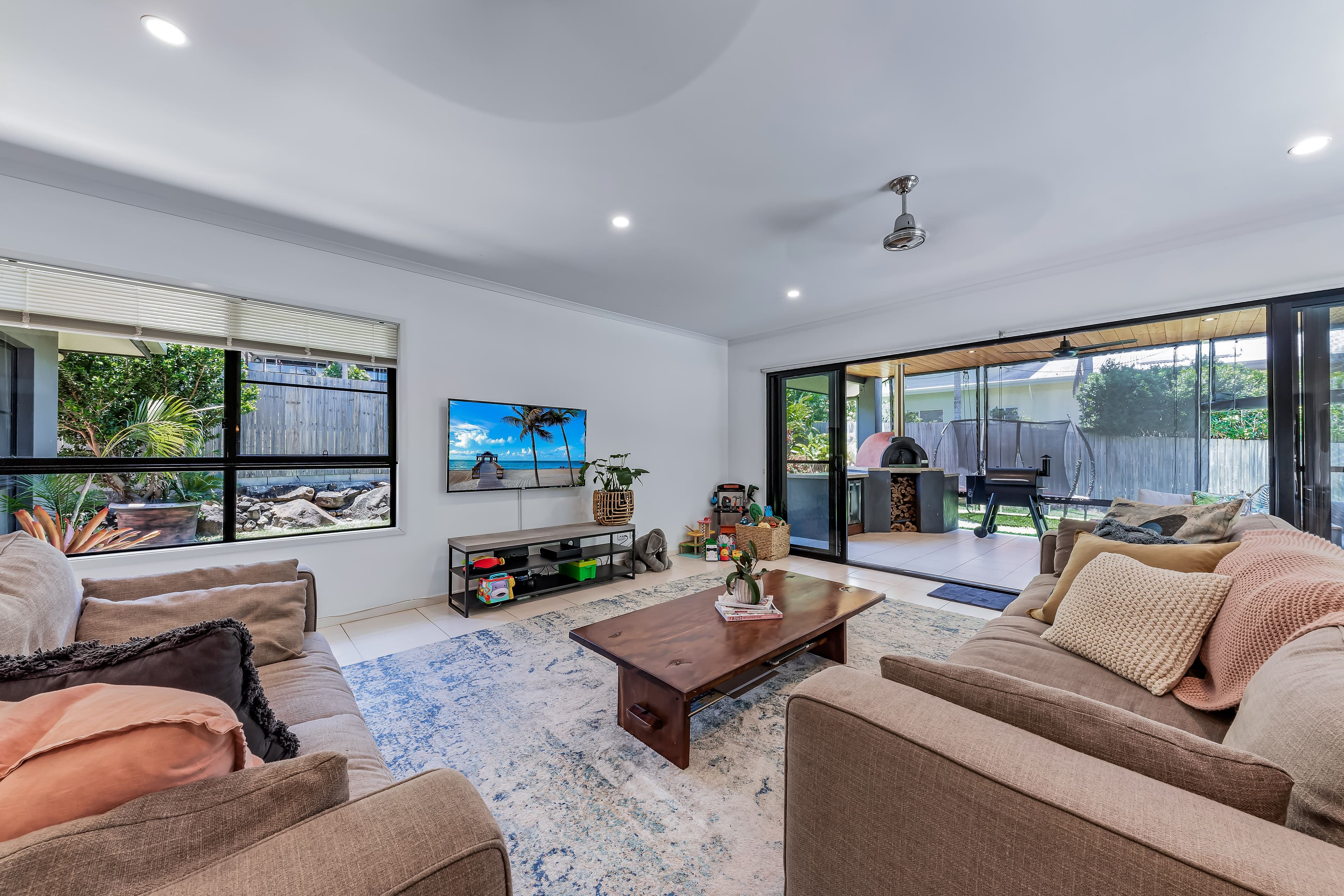 66 Jones Road, Cannonvale QLD 4802, Cannonvale - Thumbnail 4