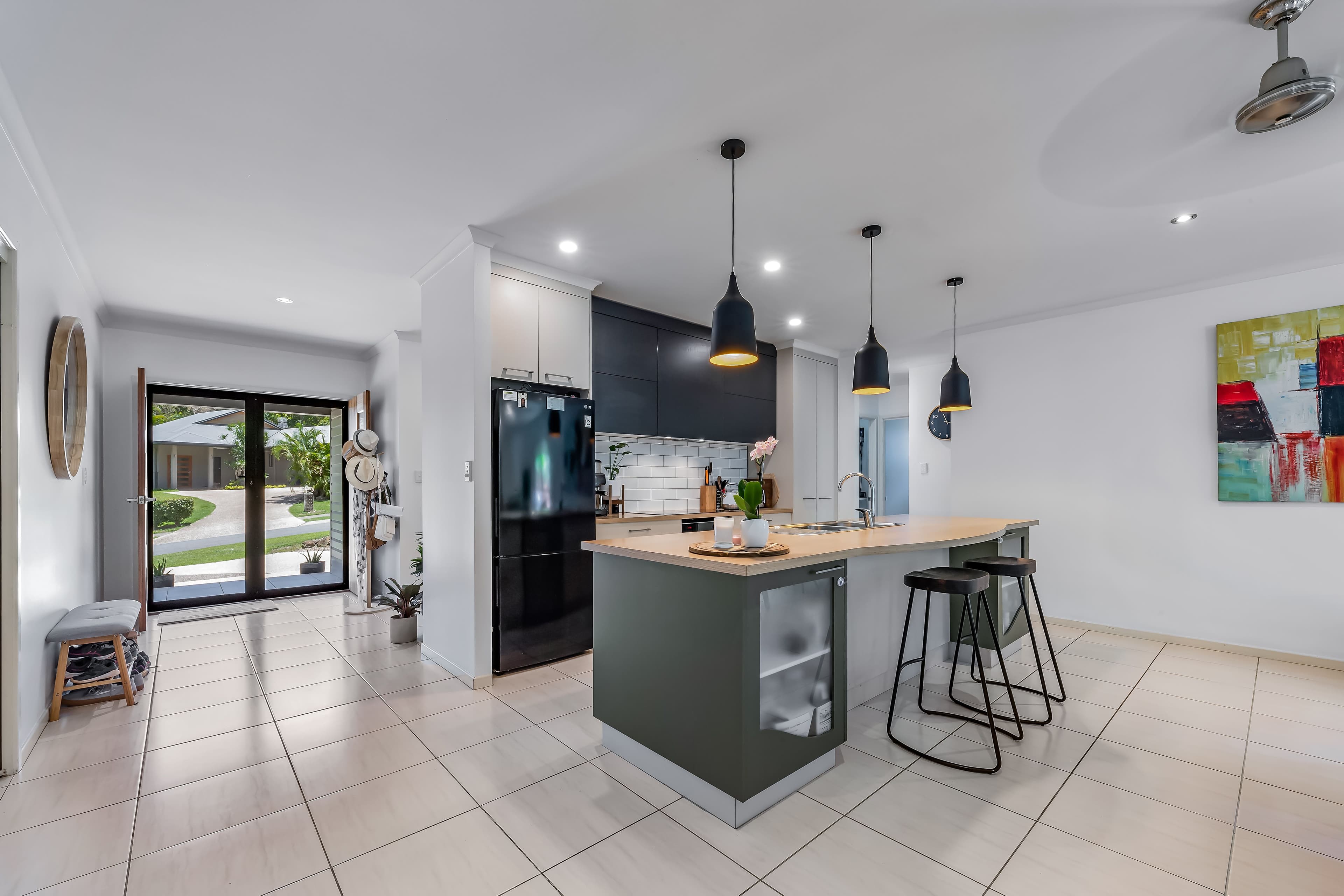 66 Jones Road, Cannonvale QLD 4802, Cannonvale - Thumbnail 7