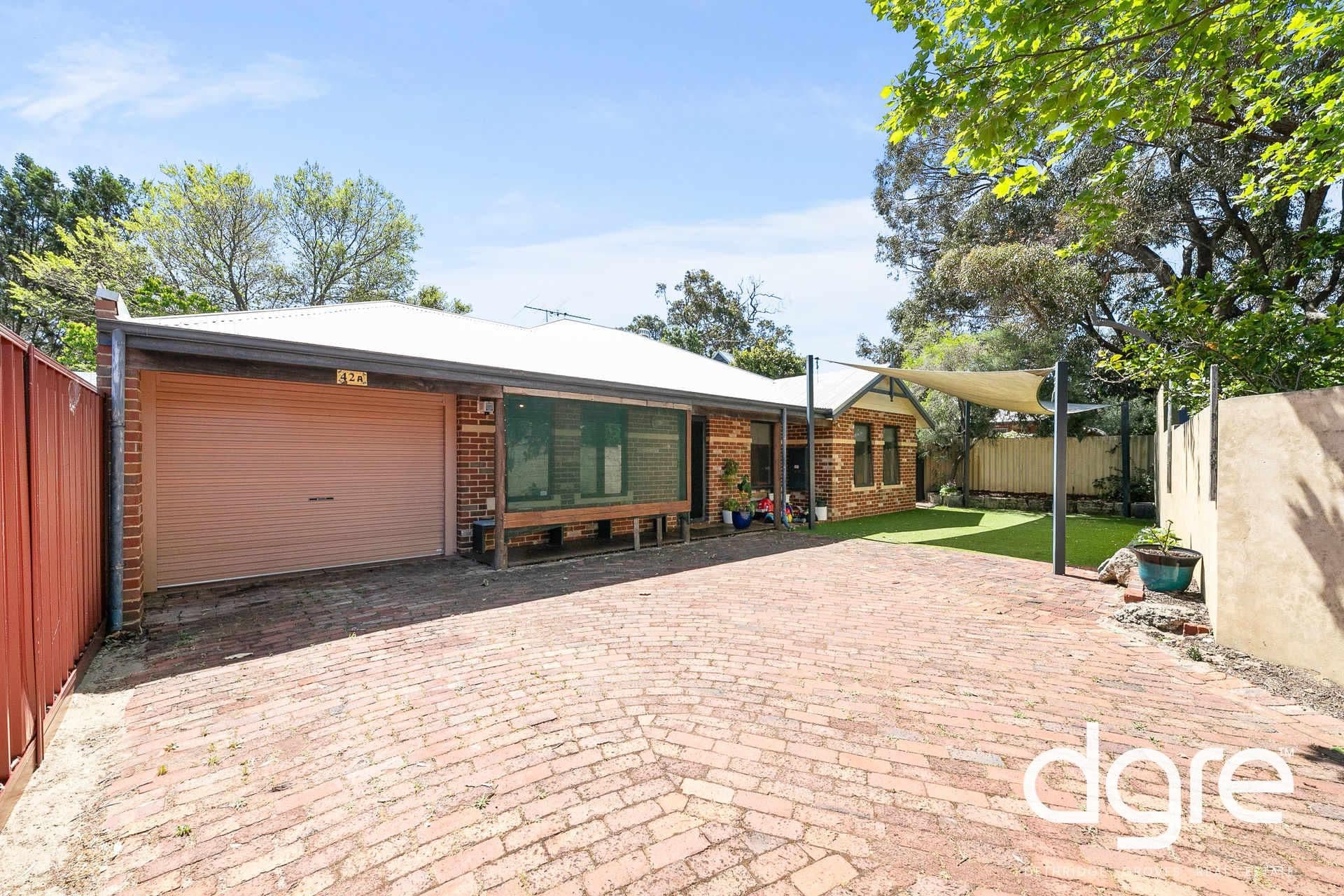 42A Nicholas Crescent, Hilton WA 6163, Hilton - Thumbnail 2