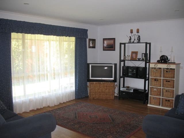 7 Neathfield Court, WARRNAMBOOL VIC 3280, Warrnambool - Thumbnail 3
