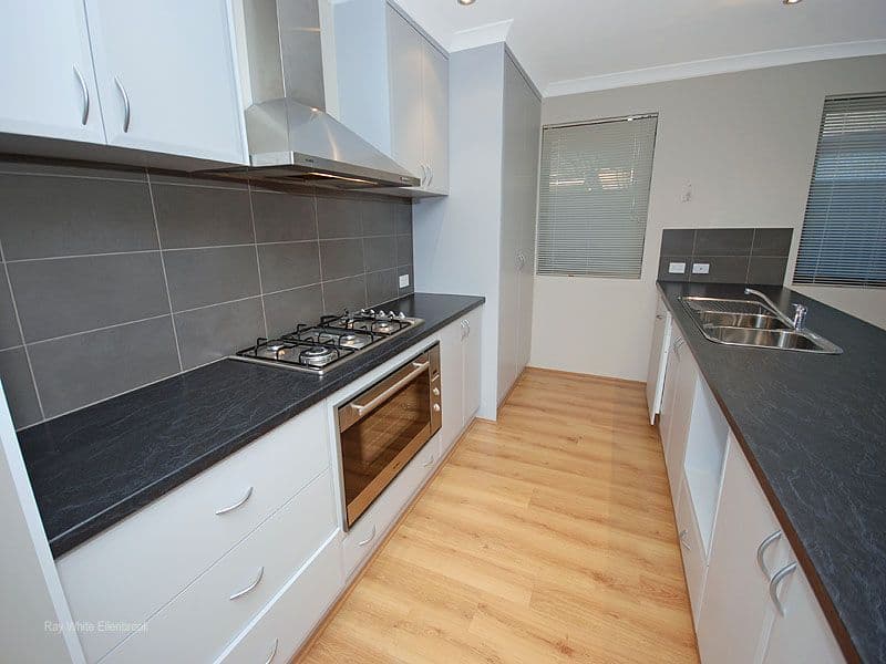 25 Brammall Bend, AVELEY WA 6069, Aveley - Thumbnail 4